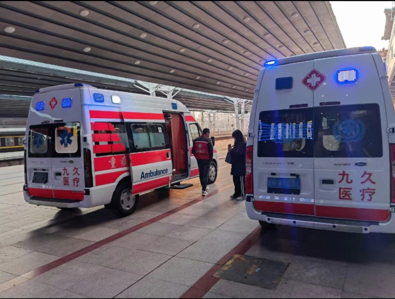 黔东南救护车长途转运